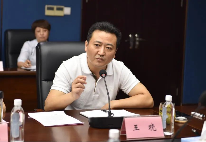 南昌市政公用集團黨委副書記、總經(jīng)理萬義輝一行調(diào)研江西長運