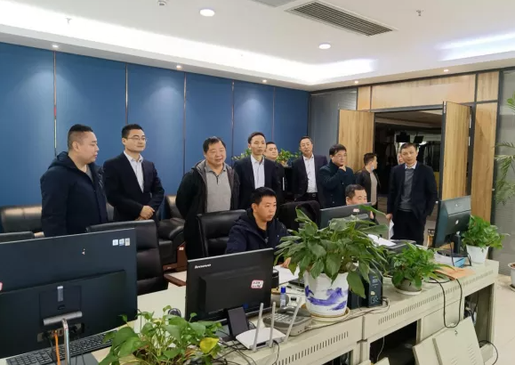 都市城際公交：市交通運輸局檢查指導安全生產(chǎn)等工作