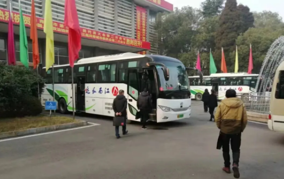 九江長運、景德鎮(zhèn)長運圓滿完成大型運輸任務(wù)