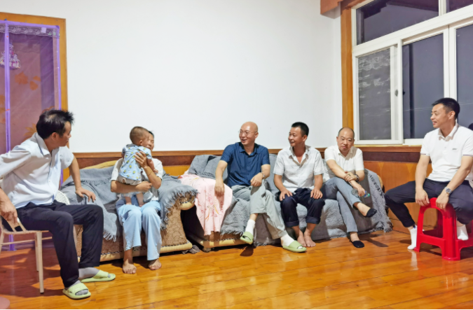 上饒汽運(yùn):談心家訪 共筑安全防線