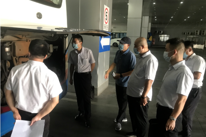 都市城際公交 斗酷暑、消隱患、保安全