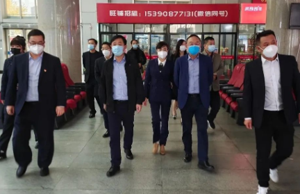 肖壯一行調研九江長運經營發(fā)展情況