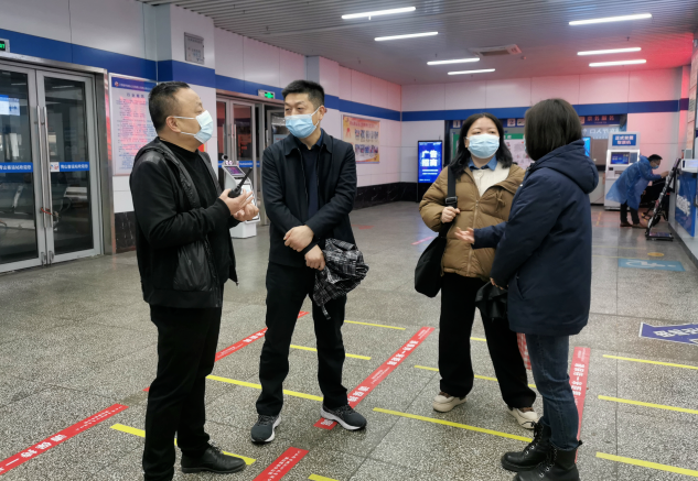 都市城際公交:市交通運輸局領(lǐng)導督導青山客運分公司文明創(chuàng)建、安全生產(chǎn)工作