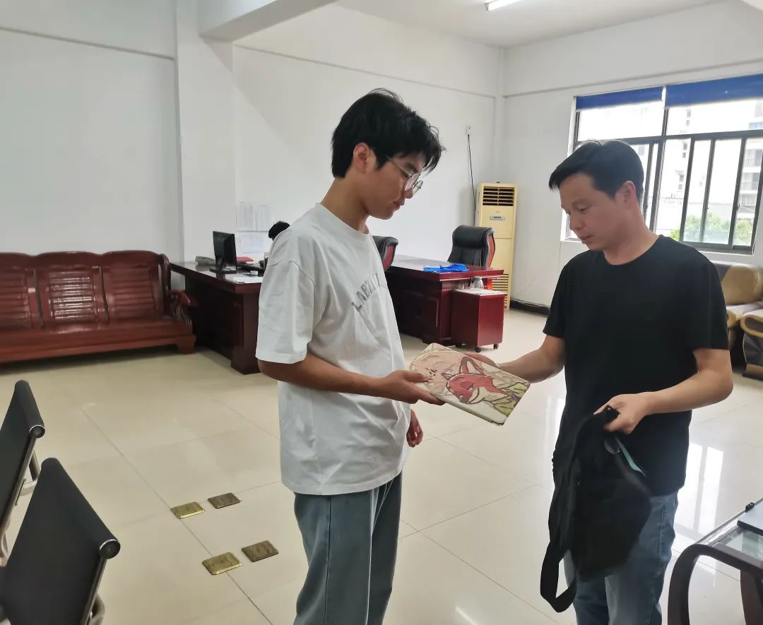 黃山長運(yùn):平凡崗位顯美德 弘揚(yáng)社會(huì)正能量