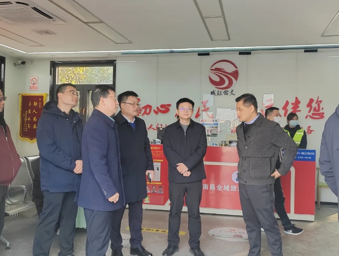 都市城際公交?:省綜合交通運輸事業(yè)發(fā)展中心領(lǐng)導(dǎo)開展交通強省建設(shè)試點項目驗收工作