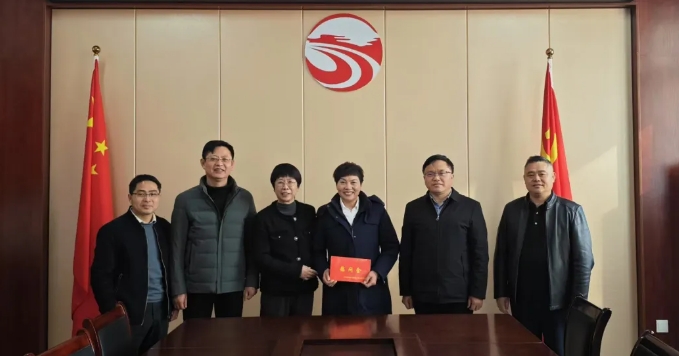 新余公司 新余市直機關(guān)工委領(lǐng)導(dǎo)看望慰問黨的二十大代表李小英